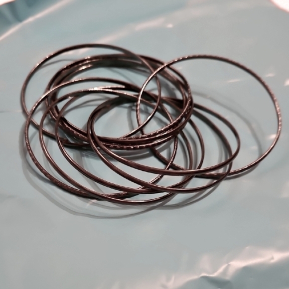 Gunmetal Tone Bangle Set - Picture 5 of 6